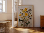 Gepresste Blumen Wandkunst | Getrocknete Wildblumen | Gelbes Botanisches Poster