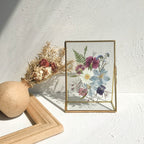 Gepresste Blumenrahmen, Weihnachtspressent, Blumenkunst, Blumengeschenk, botanische Kunstcollage, Blumenliebhabergeschenk, Blumenraumdekor