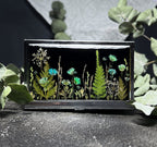 Visitenkartenhalter mit echten gepressten Trockenblumen, Kreditkartenhalter, Metalletui mit Kunstharz, Unikat