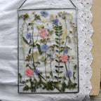 Handgepresste Blumen Wandkunst - Buntglas A4 Rahmen Botanisches Dekor