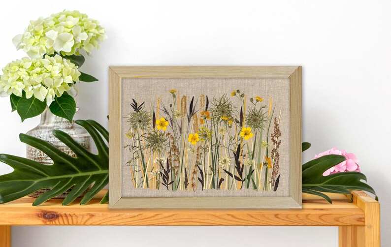 Handgefertigter botanischer Rahmen mit echten gepressten Blumen, Boho-Wanddekoration, 20x30cm