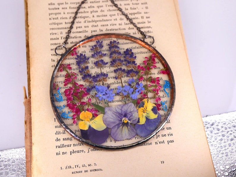Gepresste Blume Glaskunst Suncatcher - Boho Wohnkultur, 10 cm Kreis