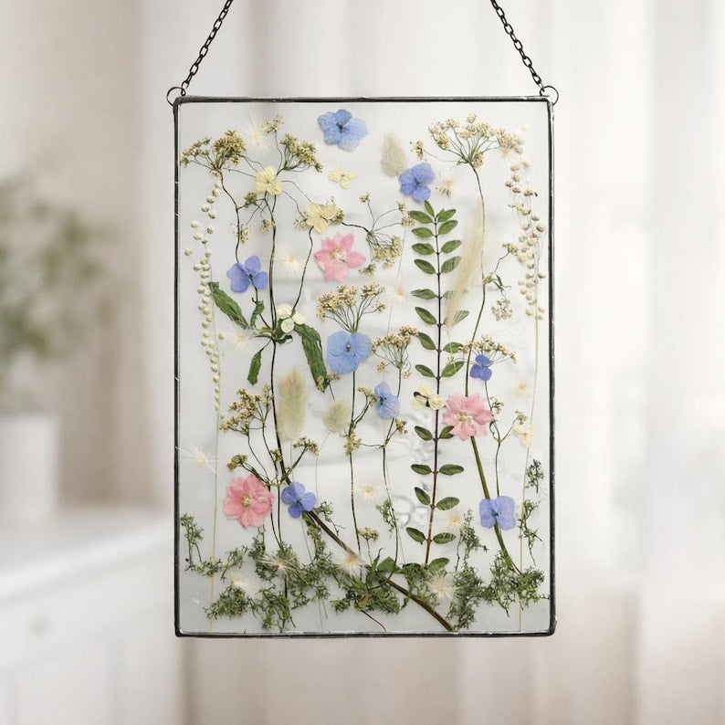 Handgepresste Blumen Wandkunst - Buntglas A4 Rahmen Botanisches Dekor