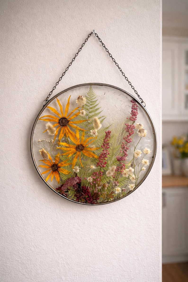 22 cm Runde Gepresste Blumen Wandkunst mit Gelben Blumen - Botanischer Glasdekor