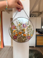 Runde gepresste Blumen Glaswandkunst - Botanischer schwebender Rahmen mit echten getrockneten Blumen - Wohndekor, 22 cm
